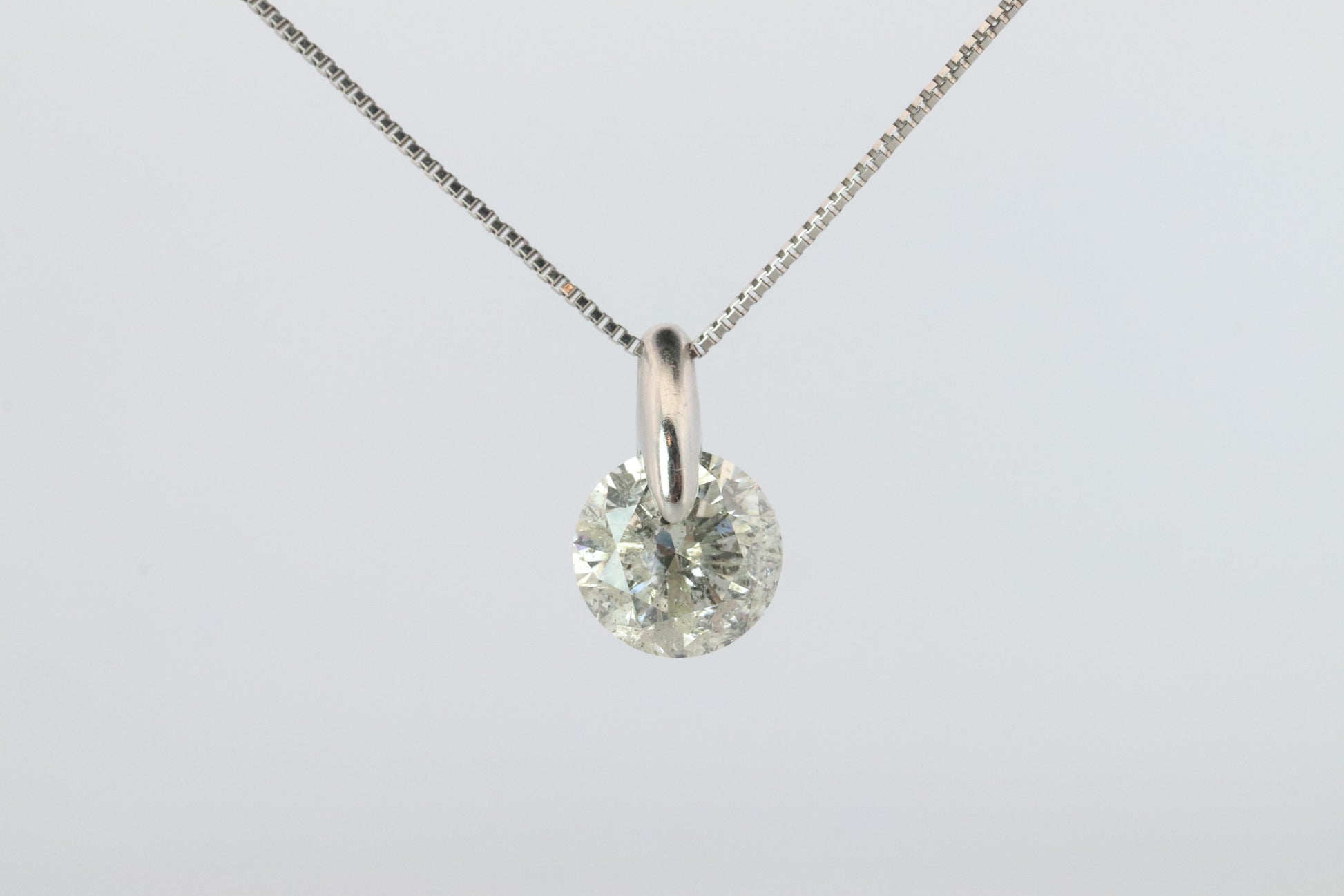 Large Diamond solitaire pendant. Platinum Pt900 Natural Diamond 2CT Necklace