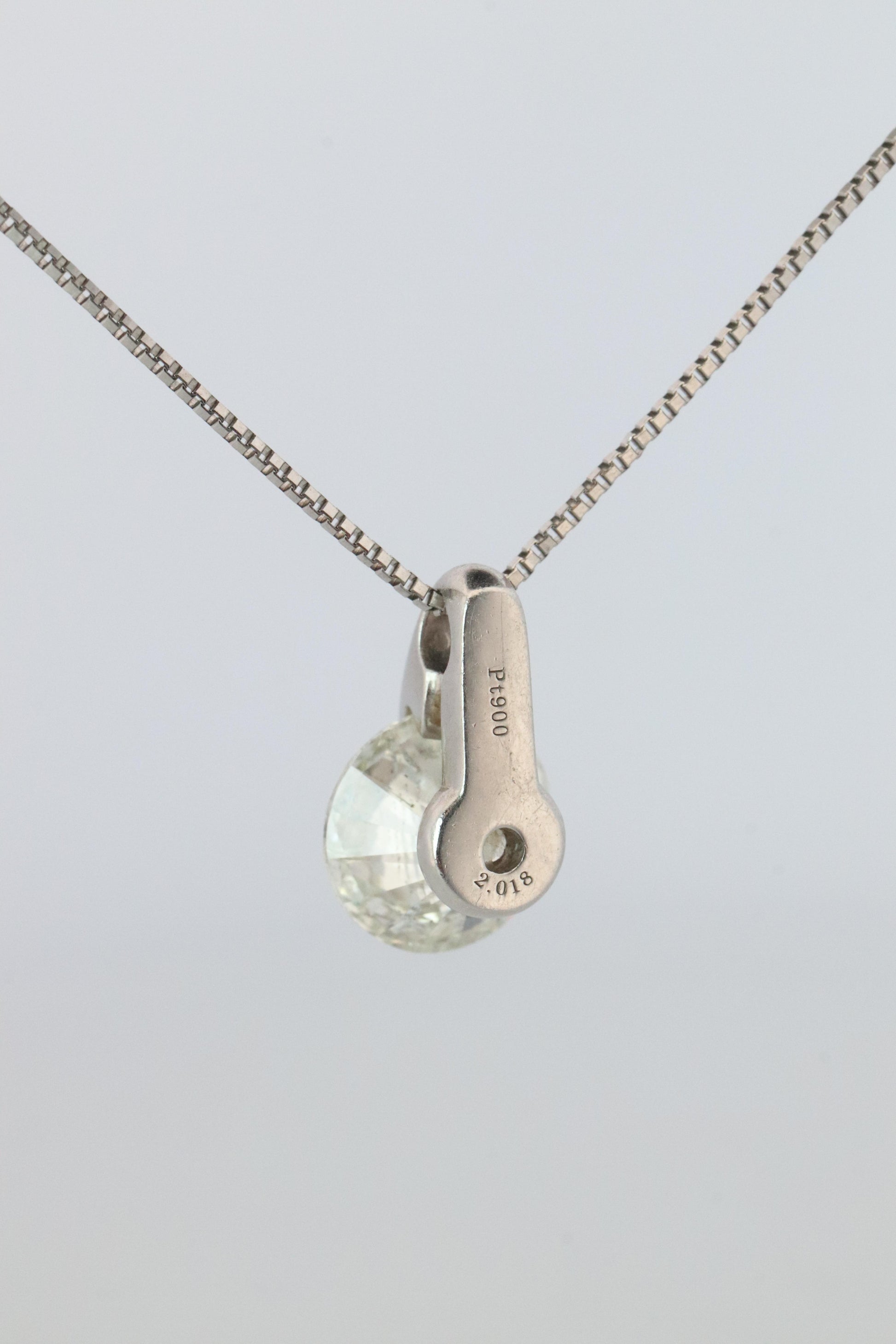 Large Diamond solitaire pendant. Platinum Pt900 Natural Diamond 2CT Necklace