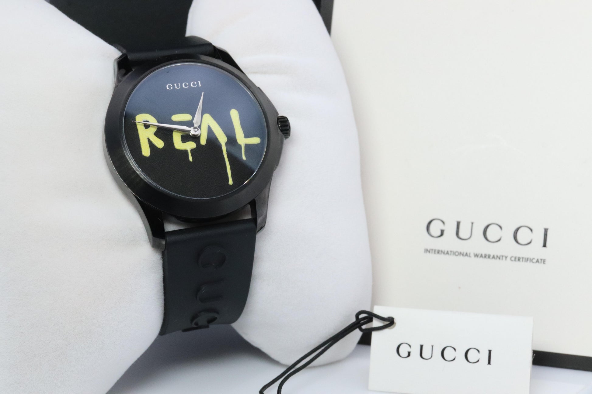 Gucci Watch. Gucci Ghost Real G-Timeless. Gucci 126.4 Mens Large Watch