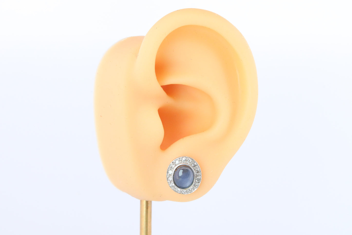 Star Sapphire Stud Earrings. Platinum PT900 Star Saphire Halo Diamond earrings.