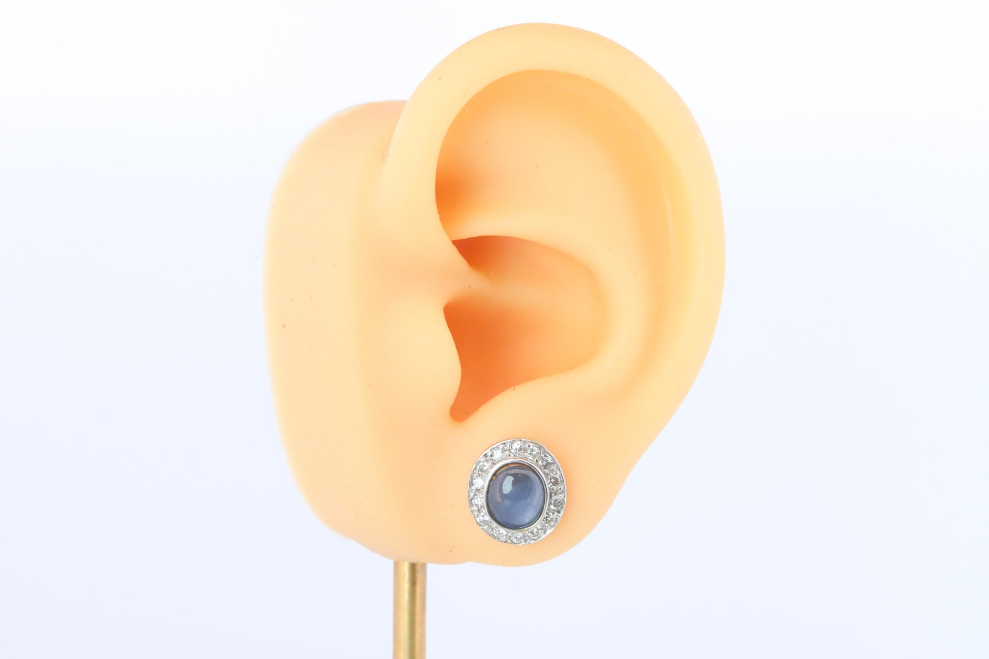 Star Sapphire Stud Earrings. Platinum PT900 Star Saphire Halo Diamond earrings.