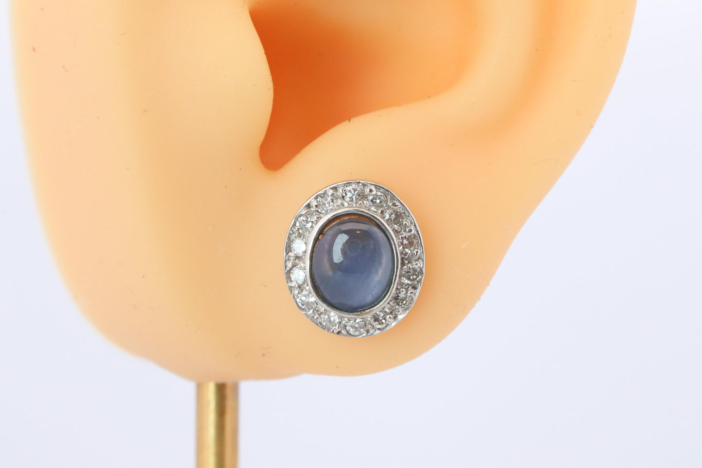 Star Sapphire Stud Earrings. Platinum PT900 Star Saphire Halo Diamond earrings.