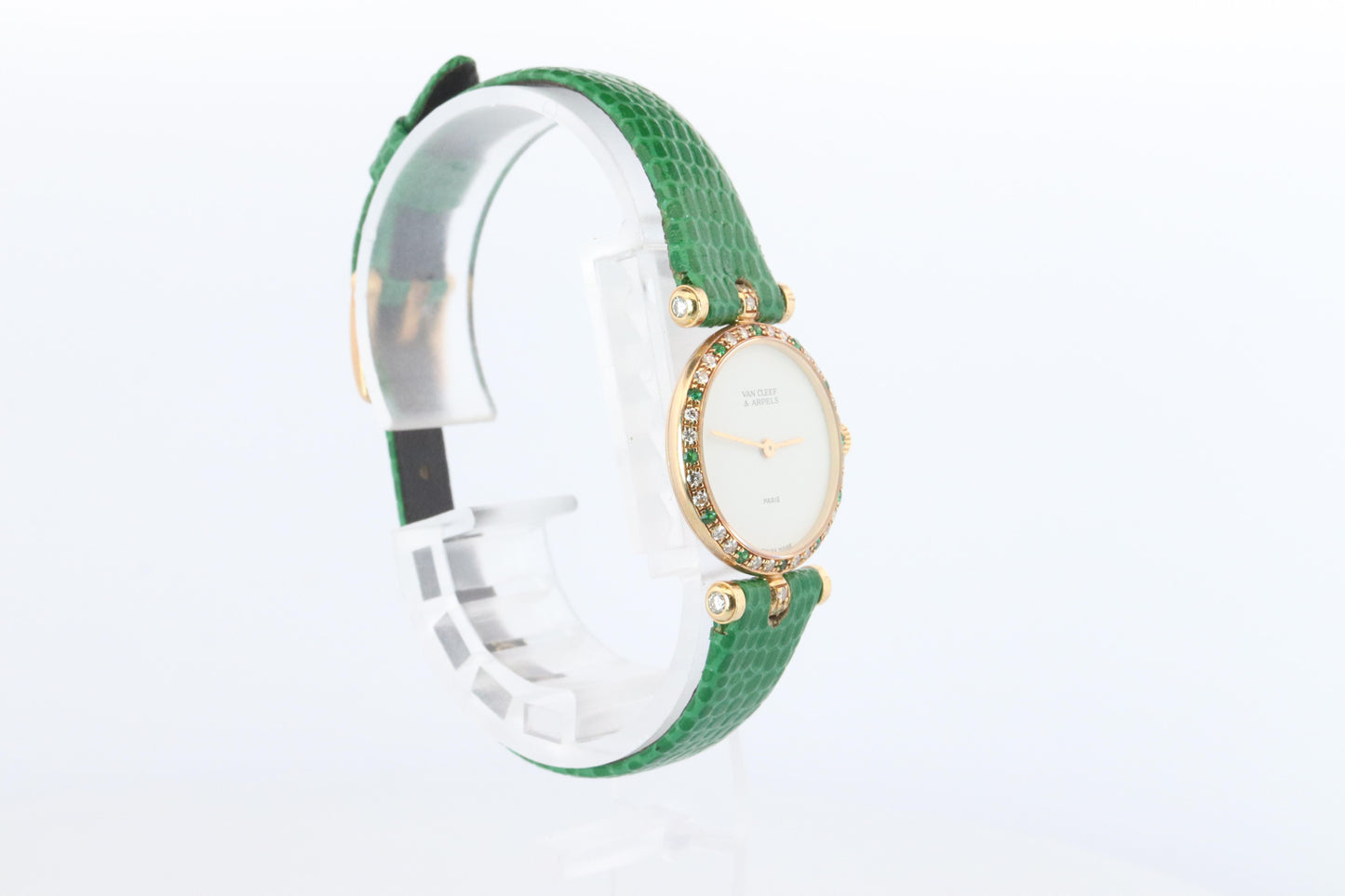 Van Cleef and Arpels 18901 B1 watch 18k Gold VCA Classique Emerald Diamond Bezel