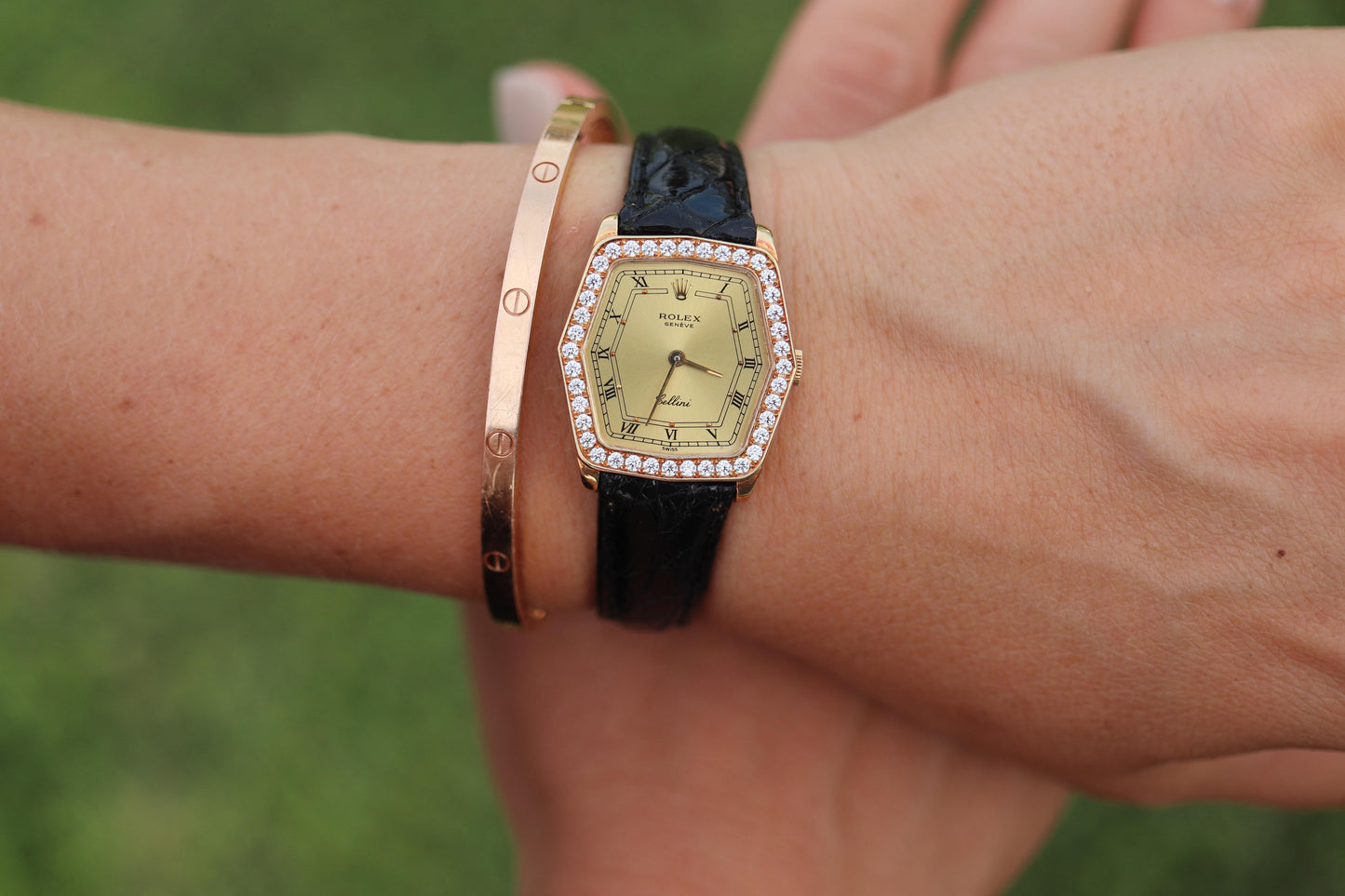 Genuine 18k Rolex Cellini 4160 Watch. 18k YG Ladies Rolex CELLINI Diamond Barrel