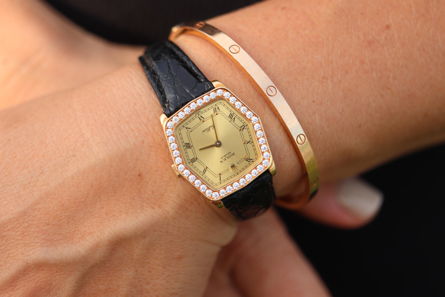 Genuine 18k Rolex Cellini 4160 Watch. 18k YG Ladies Rolex CELLINI Diamond Barrel
