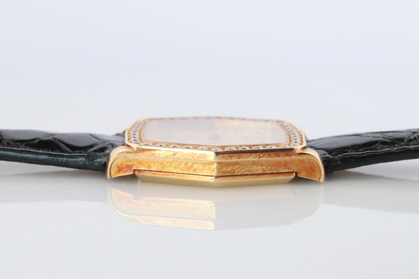 Genuine 18k Rolex Cellini 4160 Watch. 18k YG Ladies Rolex CELLINI Diamond Barrel