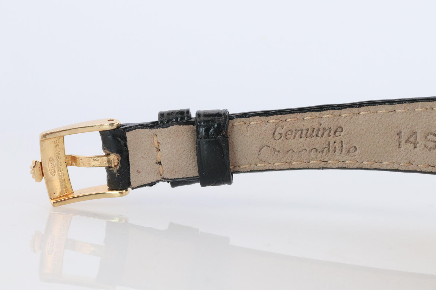 Genuine 18k Rolex Cellini 4160 Watch. 18k YG Ladies Rolex CELLINI Diamond Barrel