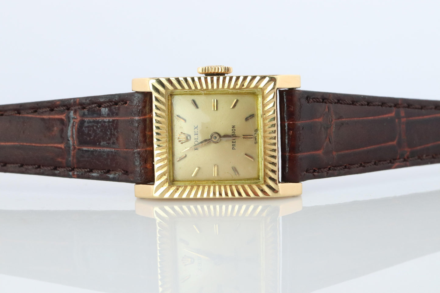 Genuine 18k Rolex Precision Watch. 18k Gold Ladies 8790 Rolex Fully serviced