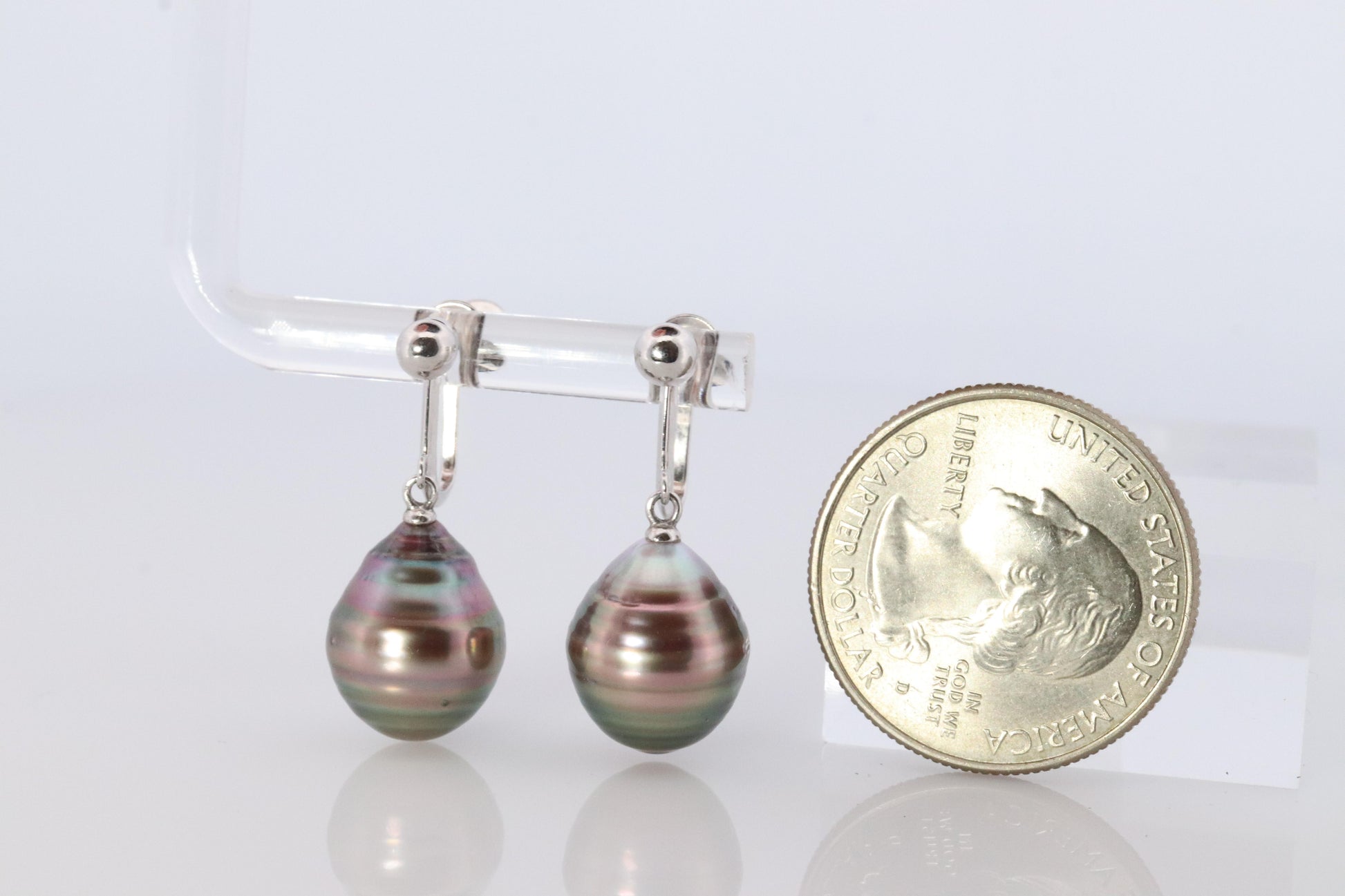 TASAKI Earrings. Genuine Platinum Tahitian Pearl Blister. PT900 Large Tahitian