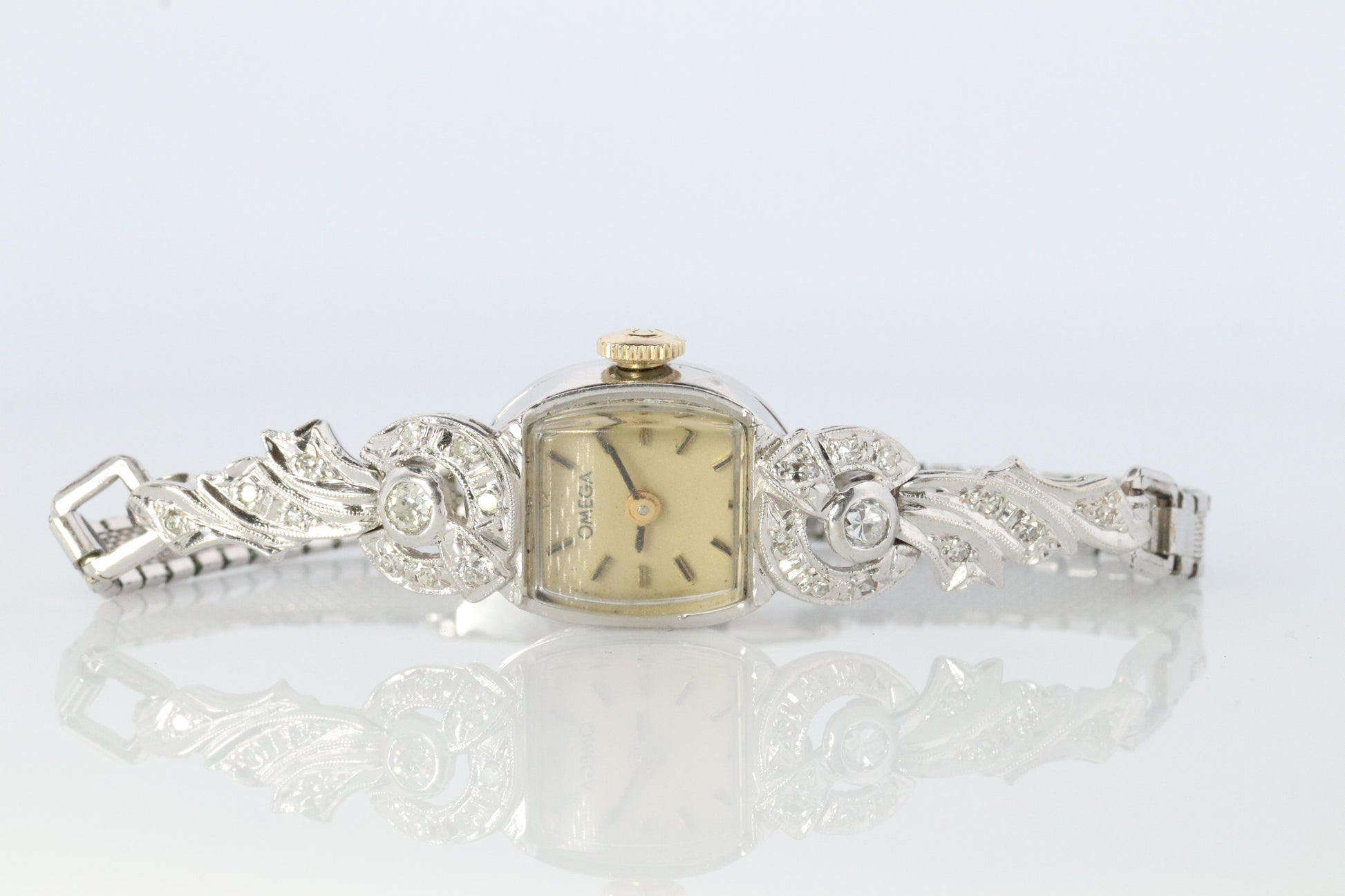 Omega watch. Omega Platinum and Diamond manual Antique Ladies wristwatch.