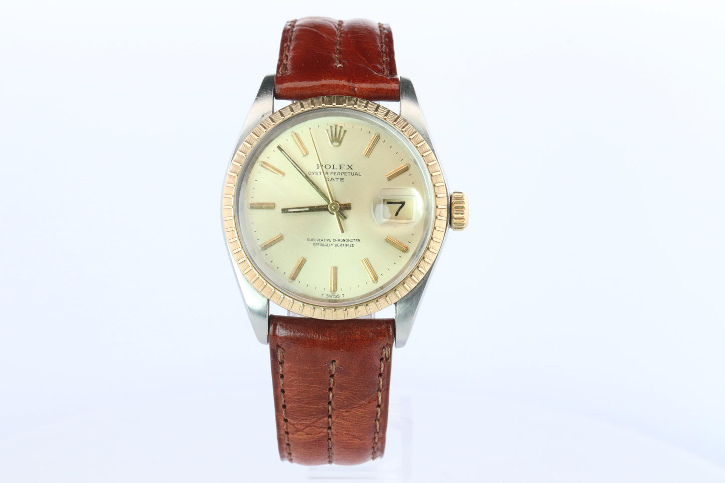 Genuine Rolex 1505 Watch. Rolex Oyster Perpetual Date 34mm Engine Turned Bezel