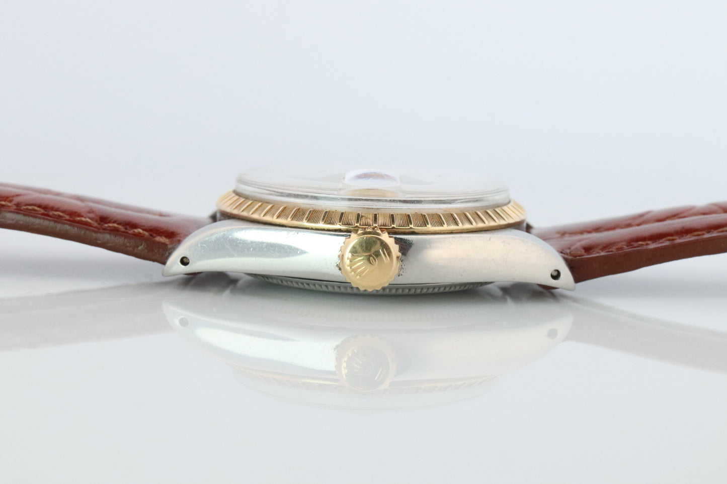 Genuine Rolex 1505 Watch. Rolex Oyster Perpetual Date 34mm Engine Turned Bezel
