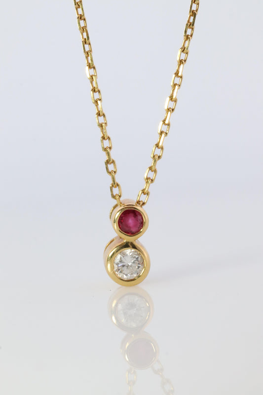 Mikimoto Pendant. 18k Yellow Gold Mikimoto Diamond Ruby Solitaire Necklace.