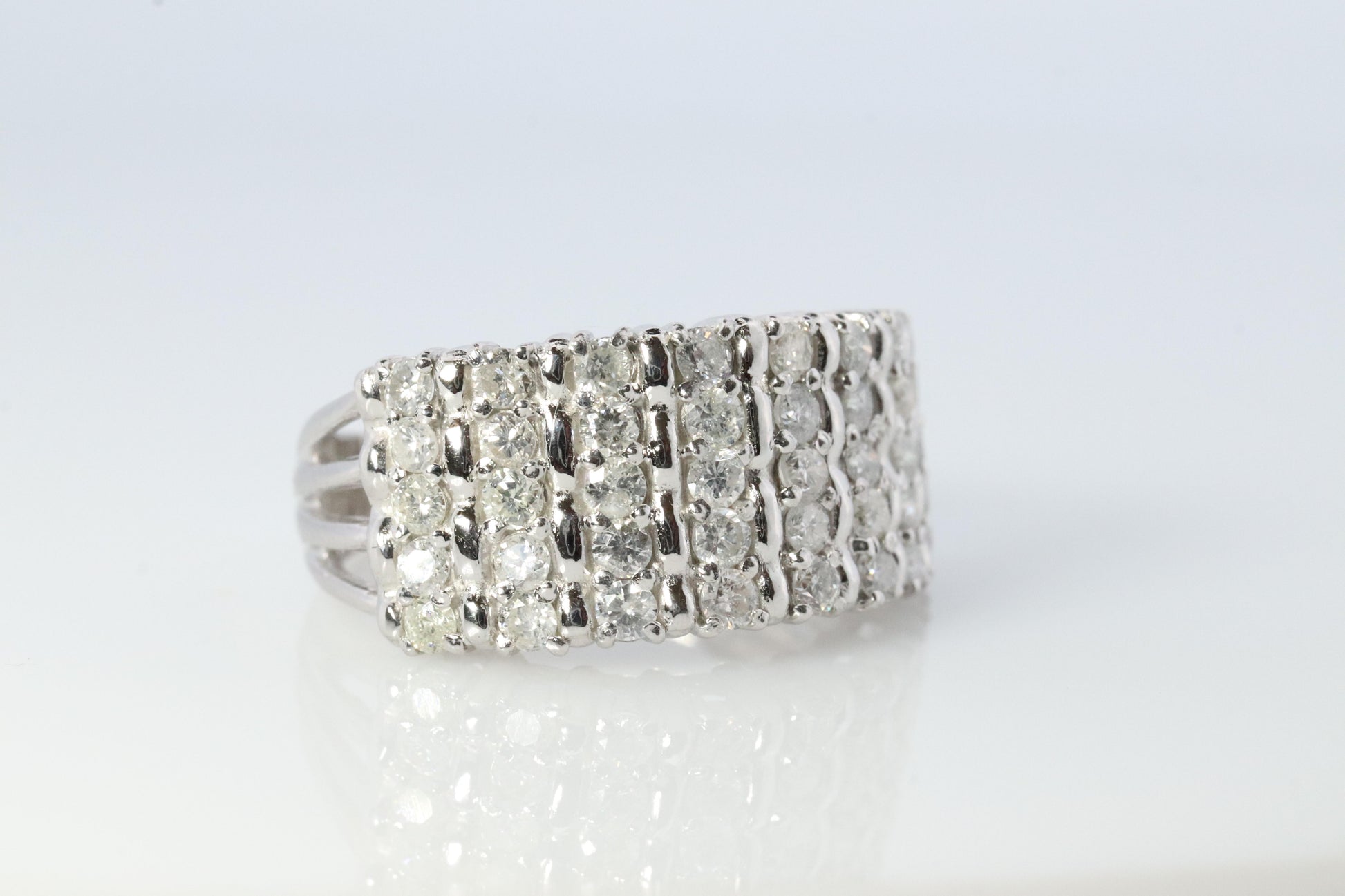 Platinum Diamond Cluster ring PT900 1ctw diamonds in 4 rows Pave Encrusted band