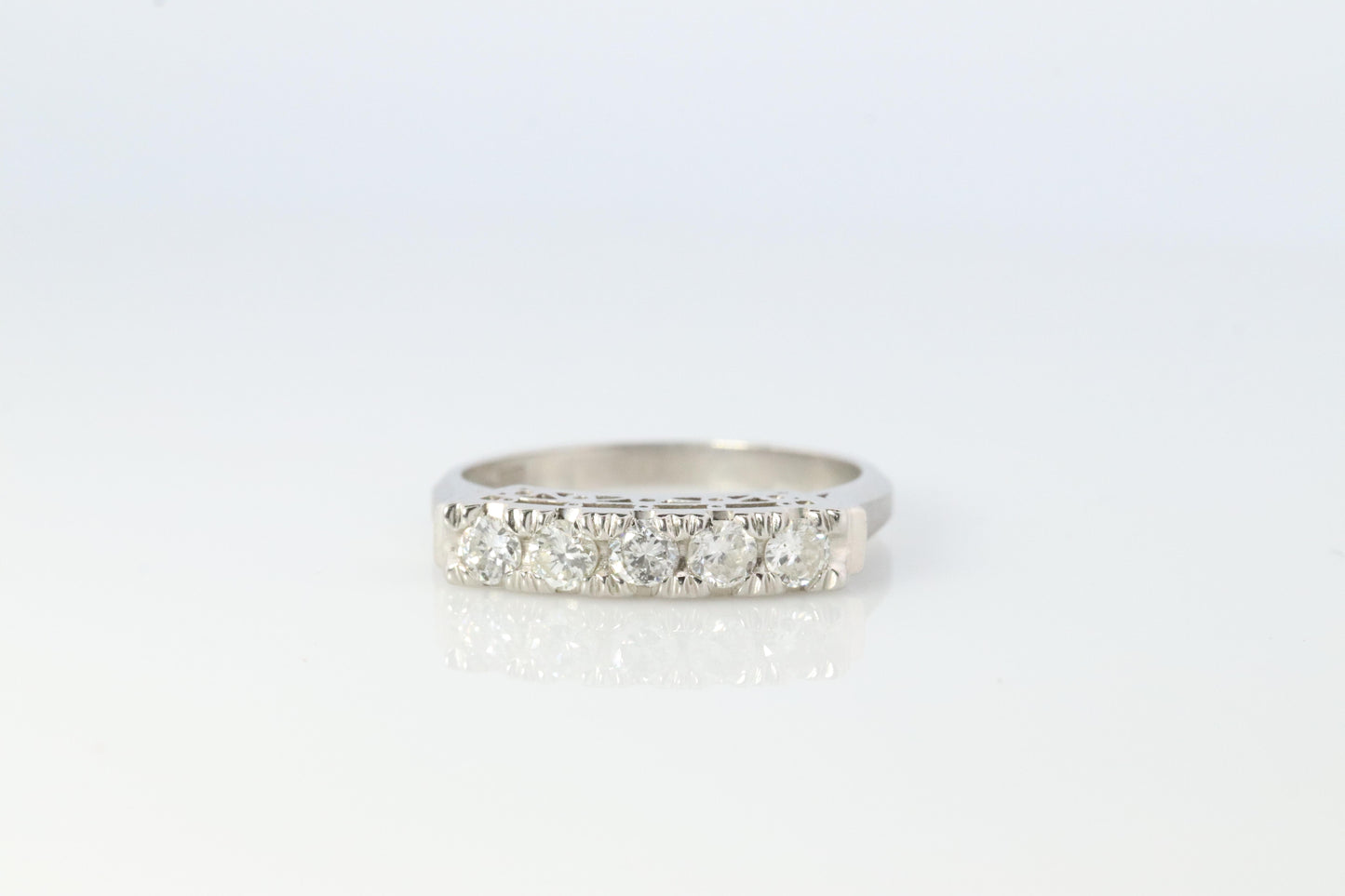 Platinum Diamond eternity band. PT900 1/3ct Half Anniversary Infinty Ring.