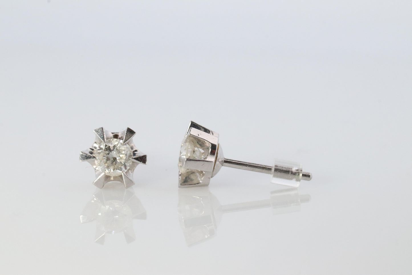 Diamond Stud Earrings. Platinum PT900 1/2ct Diamond Belcher Claw Studs Earrings.