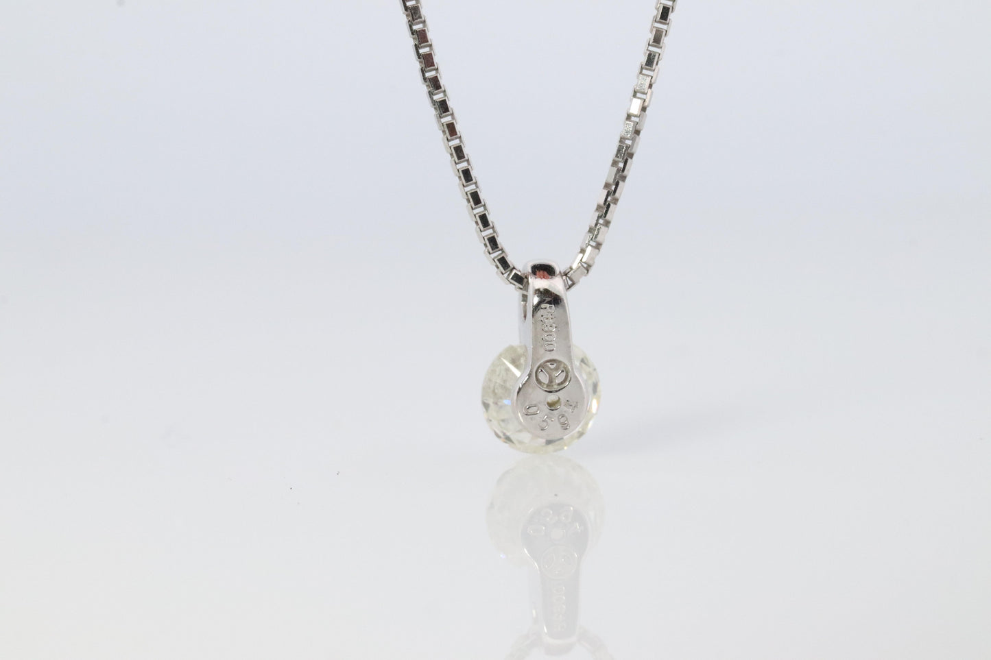 Large Diamond solitaire pendant. Platinum Pt900 Round diamond 0.59CT Necklace