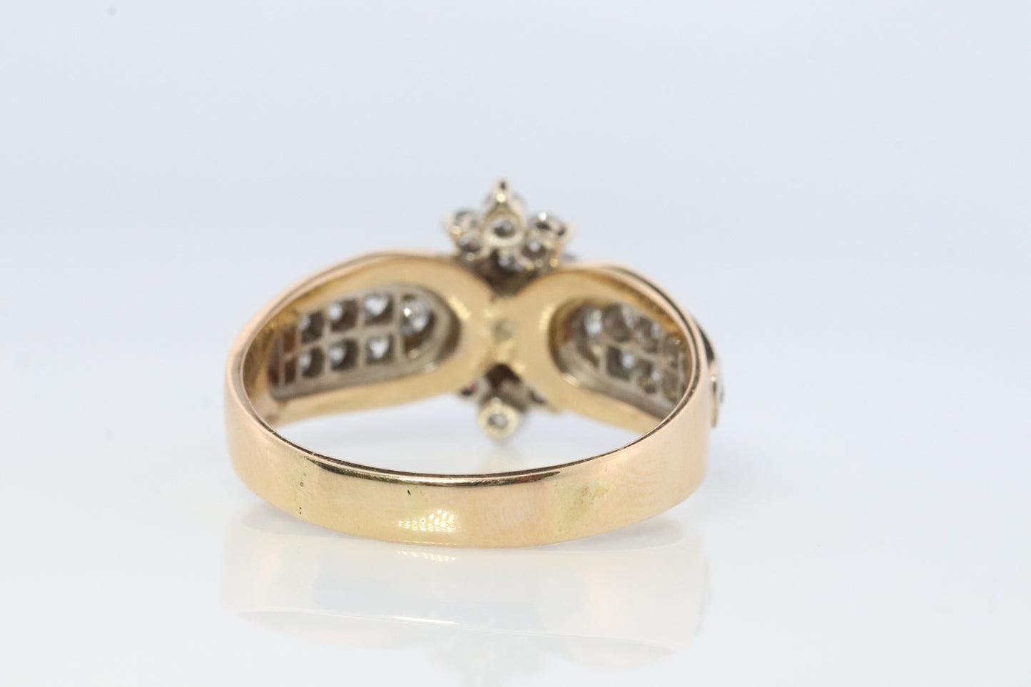 14k Yellow Gold Ring. Round Diamond Cluster Ring. Waterfall diamond. 1.75ctw diamonds