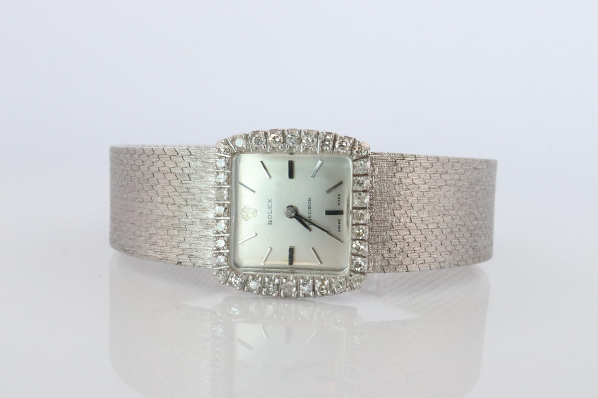 Genuine Rolex Watch. Diamond Bezel 1972 Ladies Manual ROLEX 2611 Precision