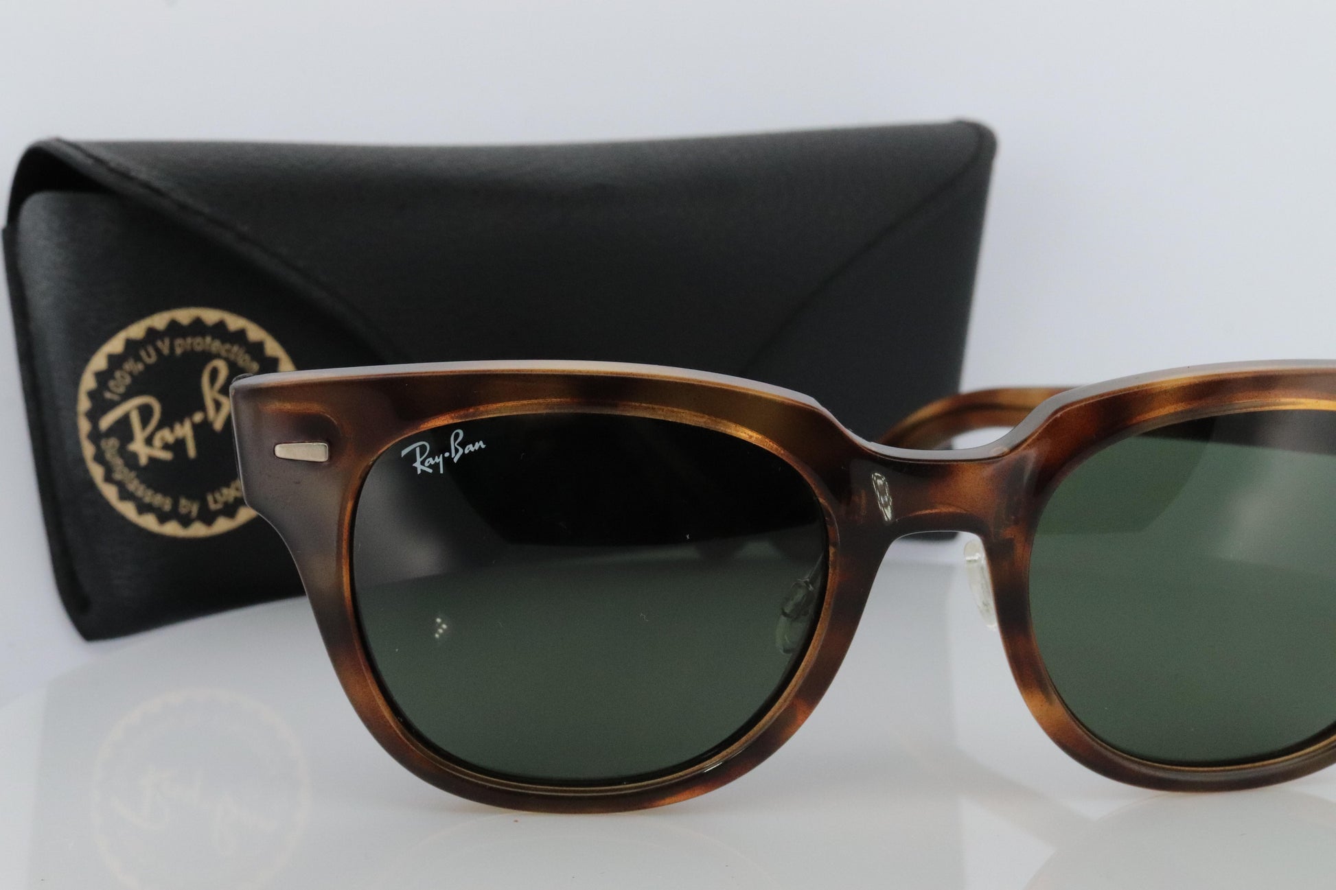 Vintage Ray Ban Glasses. RB4168 Meteor Retro Sun glasses.