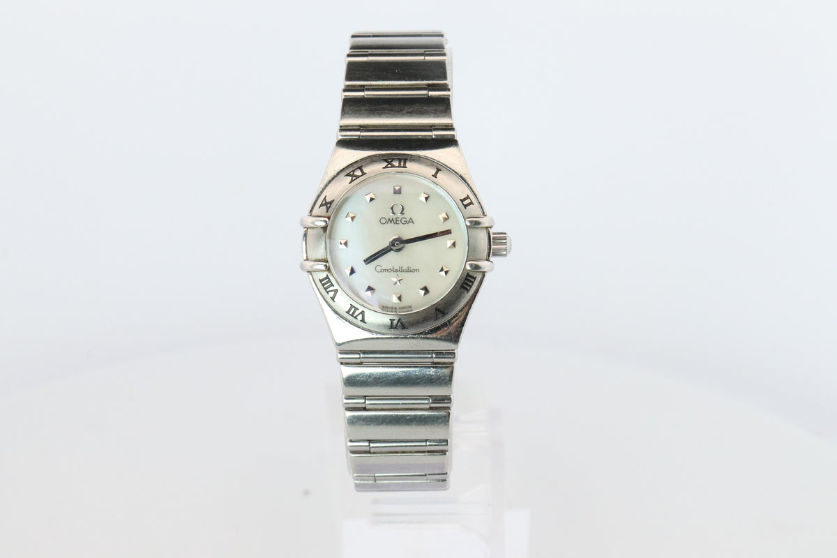 Omega Watch. Ladies Omega 795.1243 Constellation MOP Dial Womens Wristwatch