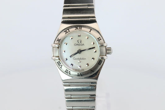 Omega Watch. Ladies Omega 795.1243 Constellation MOP Dial Womens Wristwatch