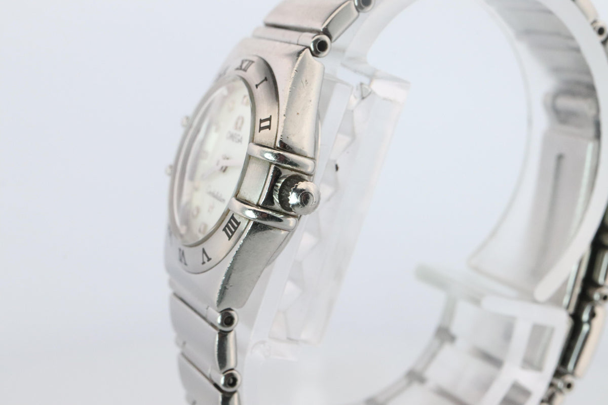 Omega Watch. Ladies Omega 795.1243 Constellation MOP Dial Womens Wristwatch