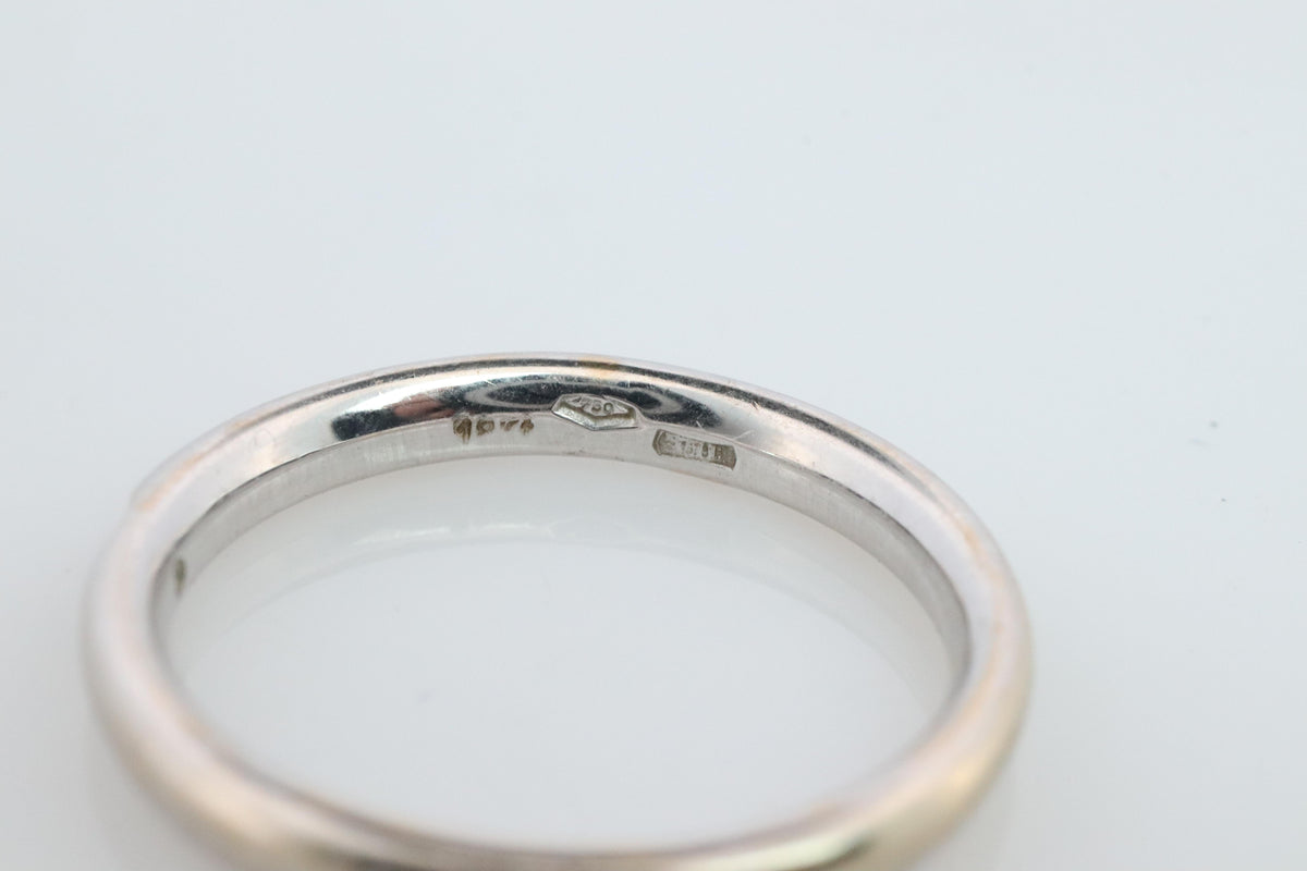 18k POMELATTO Ring. 18k White Gold Diamond Solitaire Lucciole Pomellato