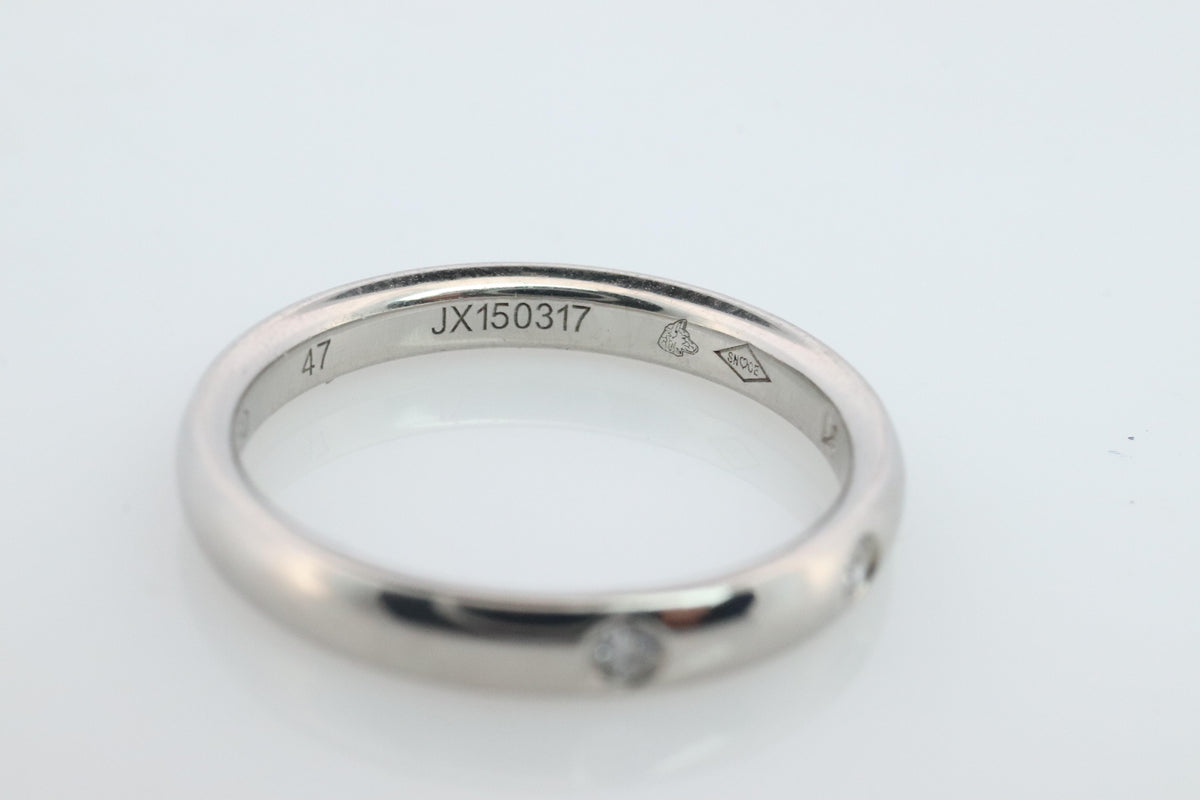 Preowned Van Cleef Arpels Tendrement band. VCA PT950 Platinum Diamond ring