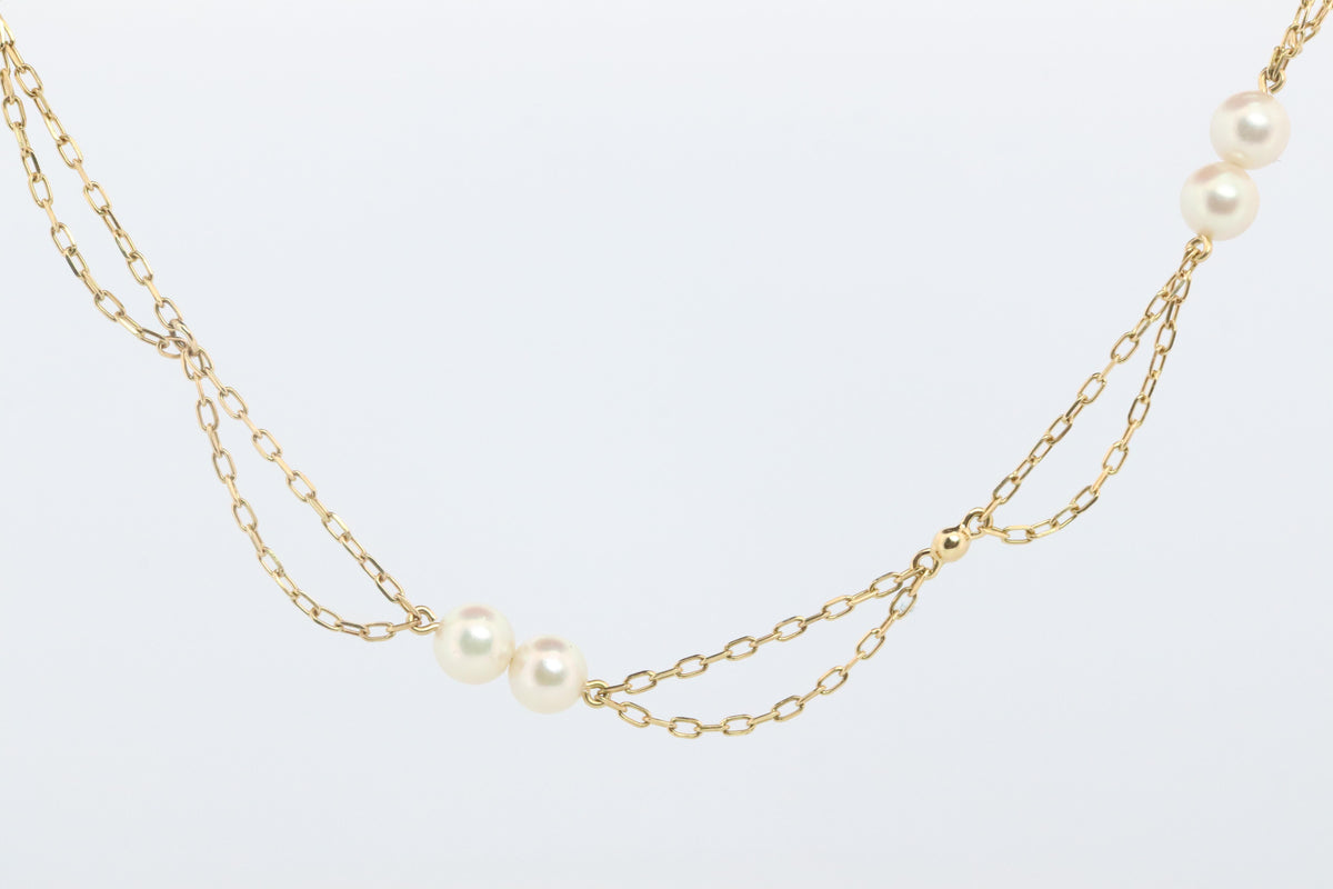Mikimoto Bracelet. Vintage 18k Gold Mikimoto Pearl Station Bracelet Dainty.