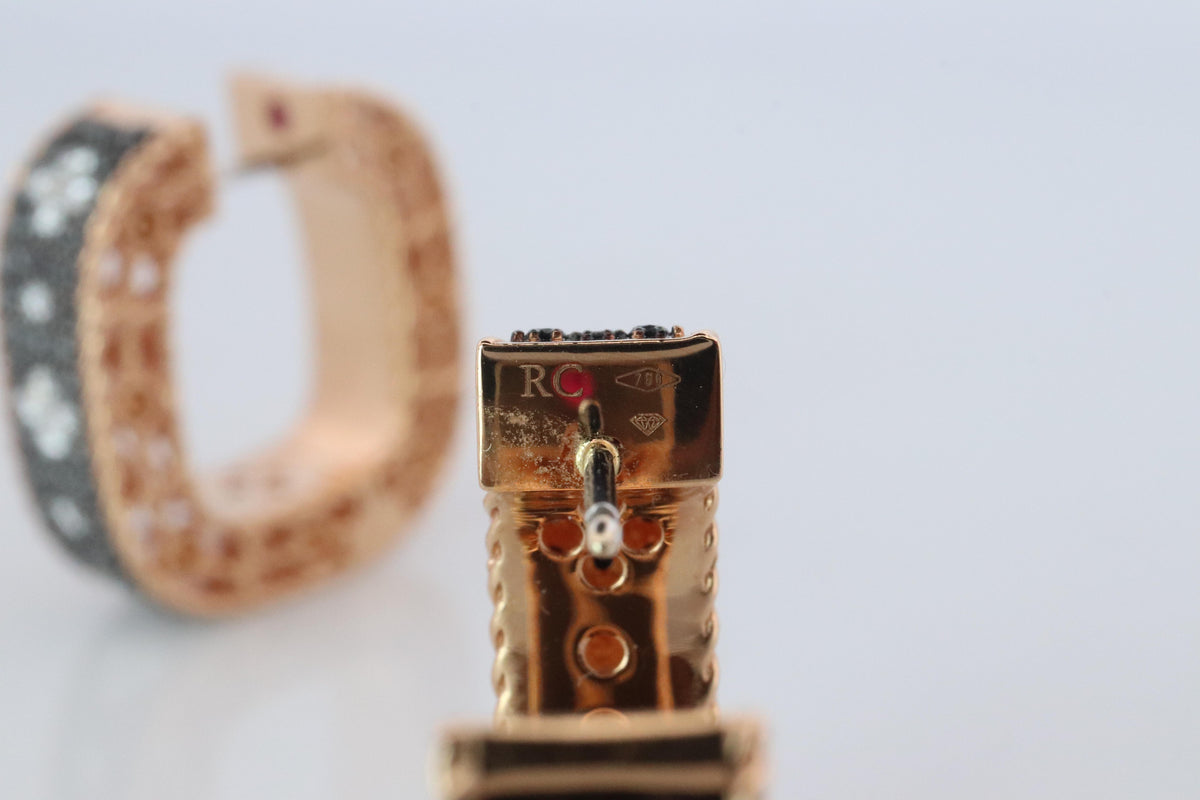 Preowned Roberto Coin Earrings. 18k Rose Gold Venetian Princess Diamond Hoops.