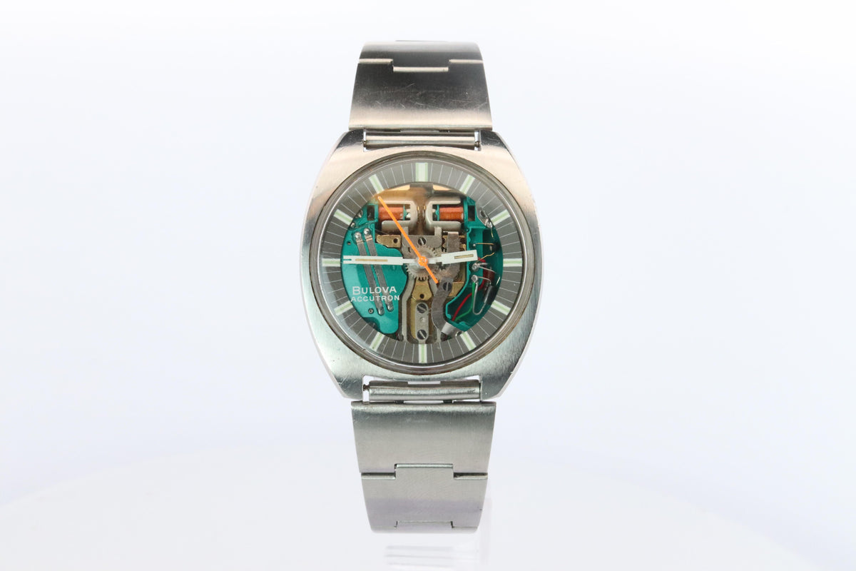 Vintage BULOVA Accutron watch. Spaceview Bulova Accutron Electric Transparent.