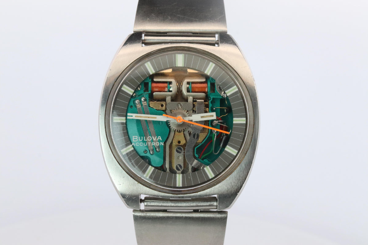 Vintage BULOVA Accutron watch. Spaceview Bulova Accutron Electric Transparent.