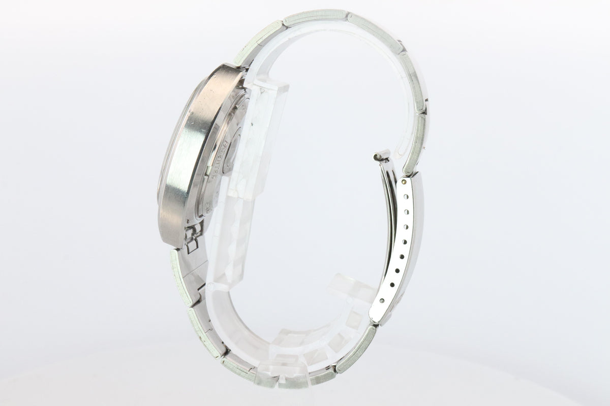 Vintage BULOVA Accutron watch. Spaceview Bulova Accutron Electric Transparent.