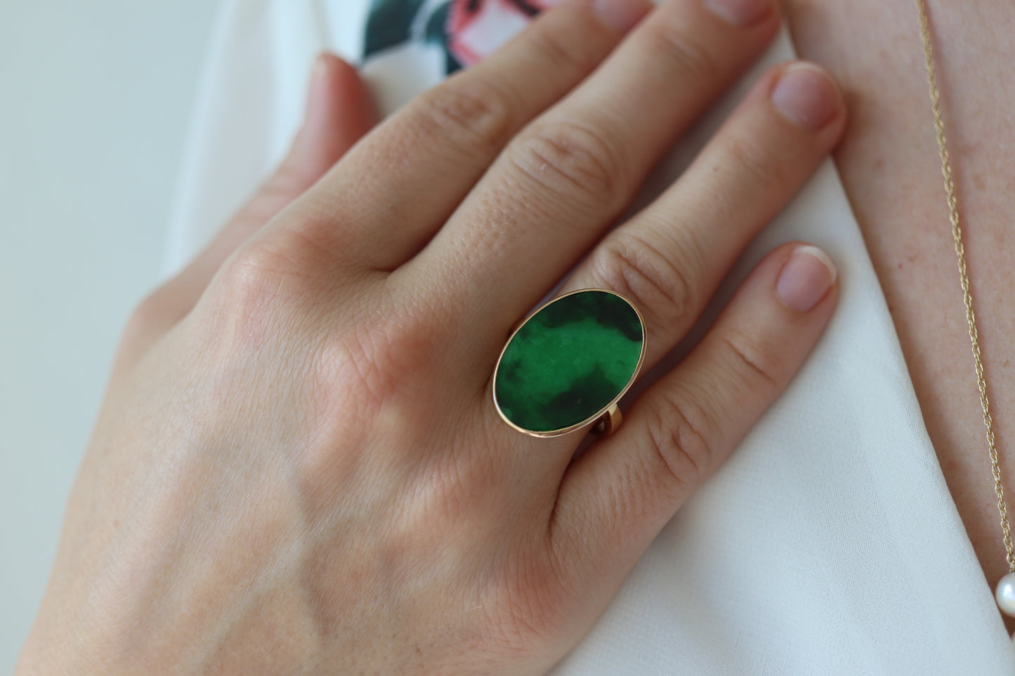 18k Green Jade Thin Glass ring. Jade Bezel set ring. Very rare Jade Flat Signet ring. st(295)