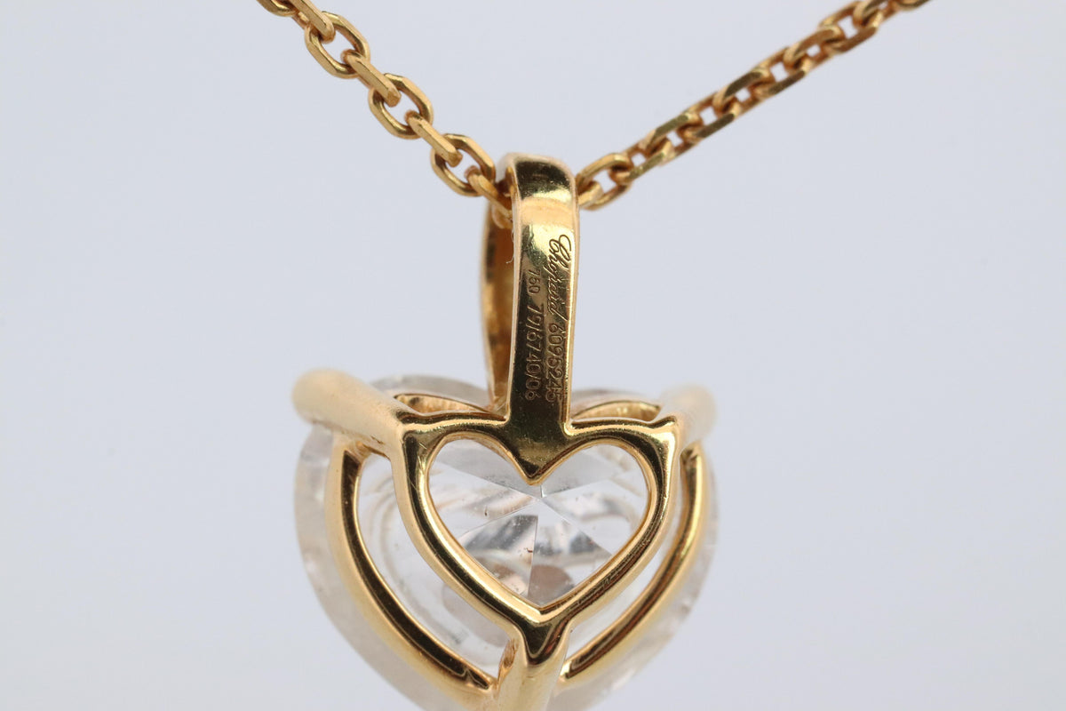 18k Chopard Happy Diamond Heart Pendant. So Happy Chopard Necklace