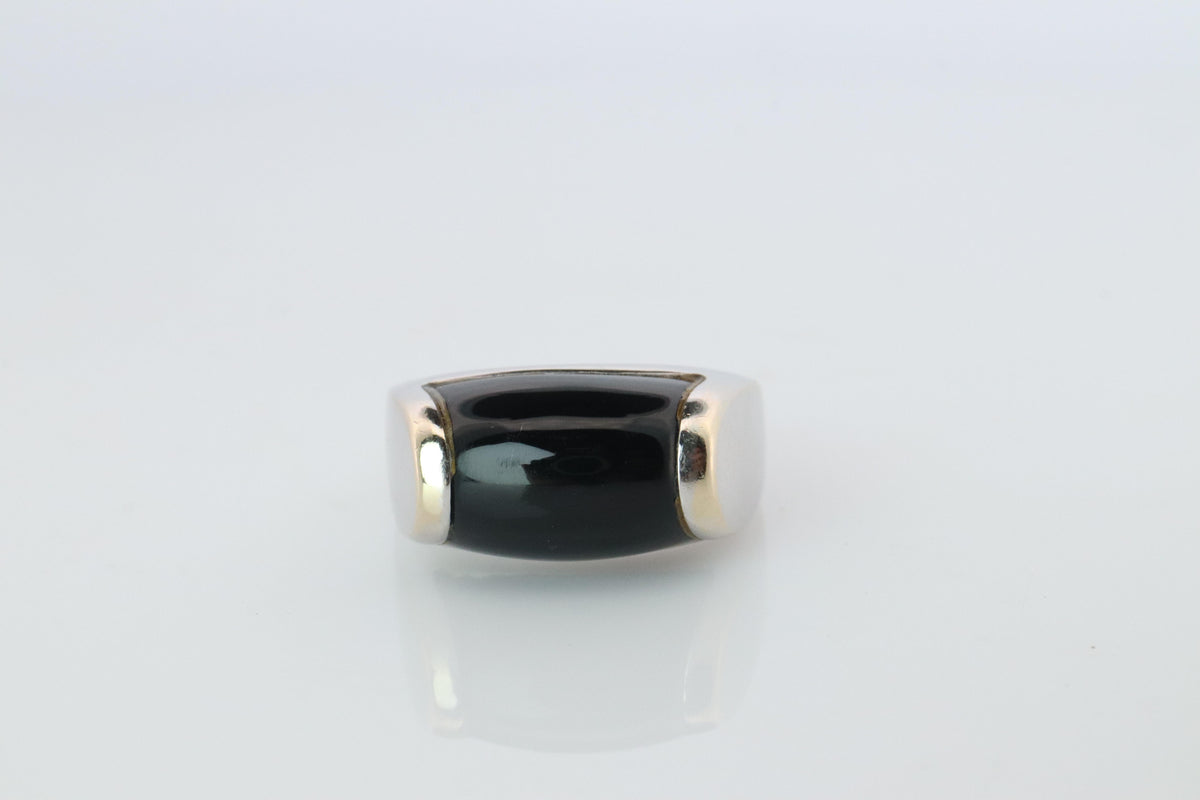 Vintage Bvlgari Tronchetto Ring. Bulgari 18k WG Onyx Signet Ring.