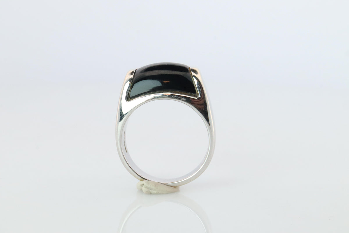 Vintage Bvlgari Tronchetto Ring. Bulgari 18k WG Onyx Signet Ring.