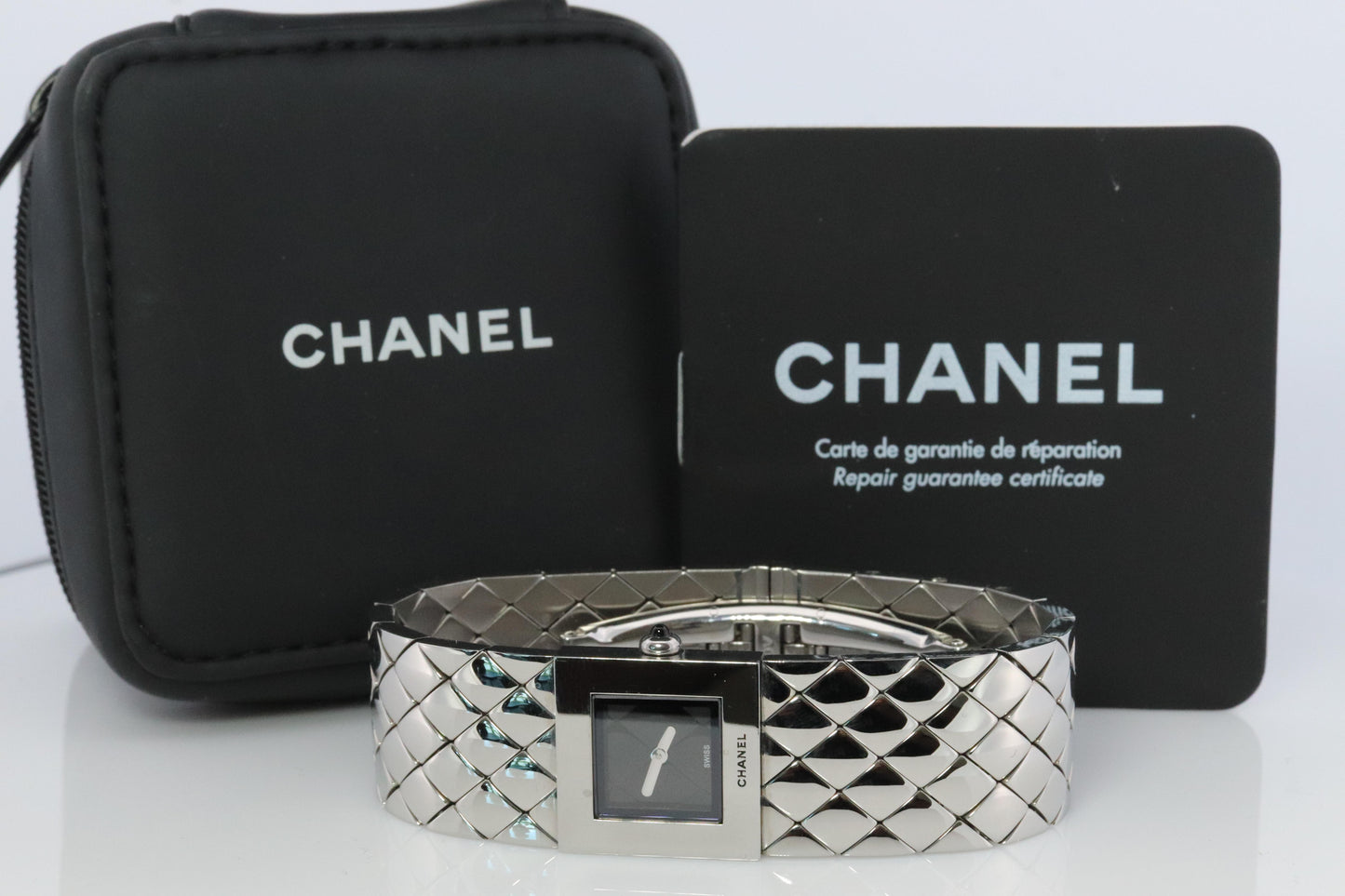 Chanel Watch. Genuine Matelasse Ladies Quartz Wristwatch Quilted Bracelet