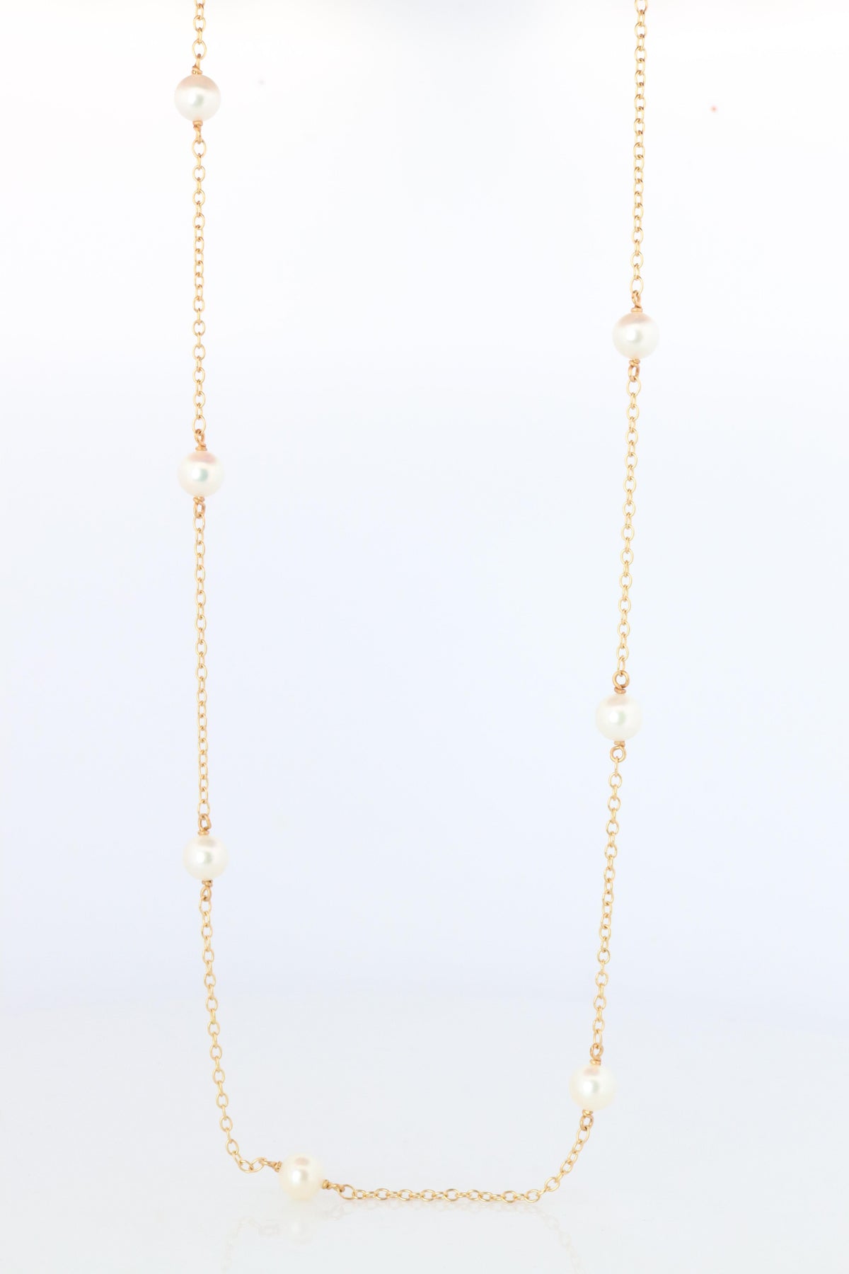 Vintage Tiffany Co Pearl Necklace. 18k YG Tiffany Pearls by the Yard Necklace.