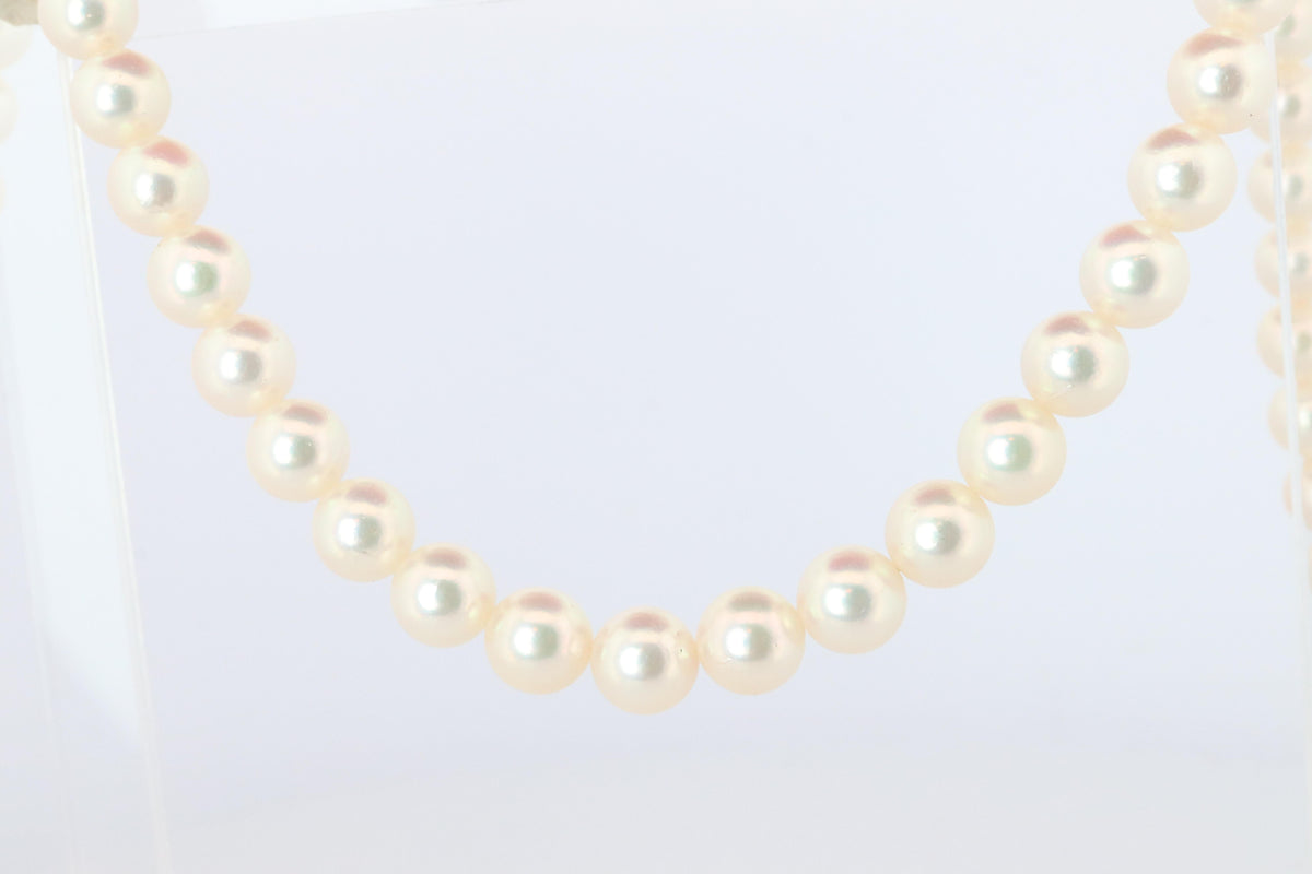 MIKIMOTO 14k White Gold Pearl Necklace. 7mm Pearls Necklace.