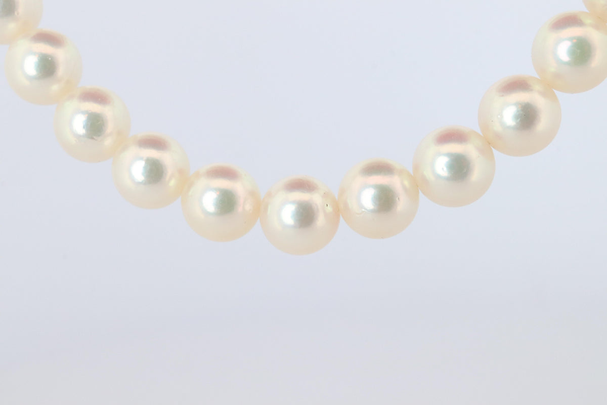 MIKIMOTO 14k White Gold Pearl Necklace. 7mm Pearls Necklace.