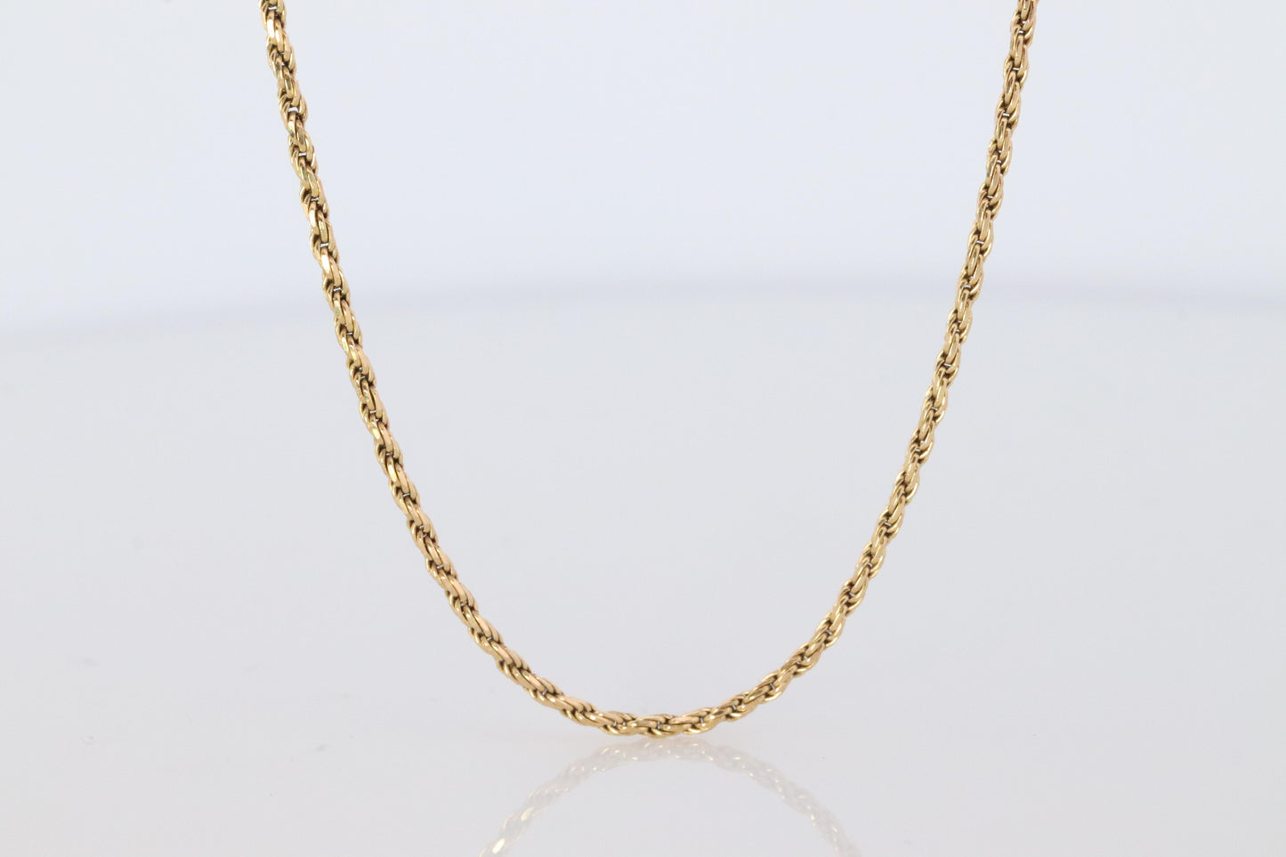 14k Rope Necklace. 14k Long Rope Necklace. 3.5grams 16in length 1.5mm width