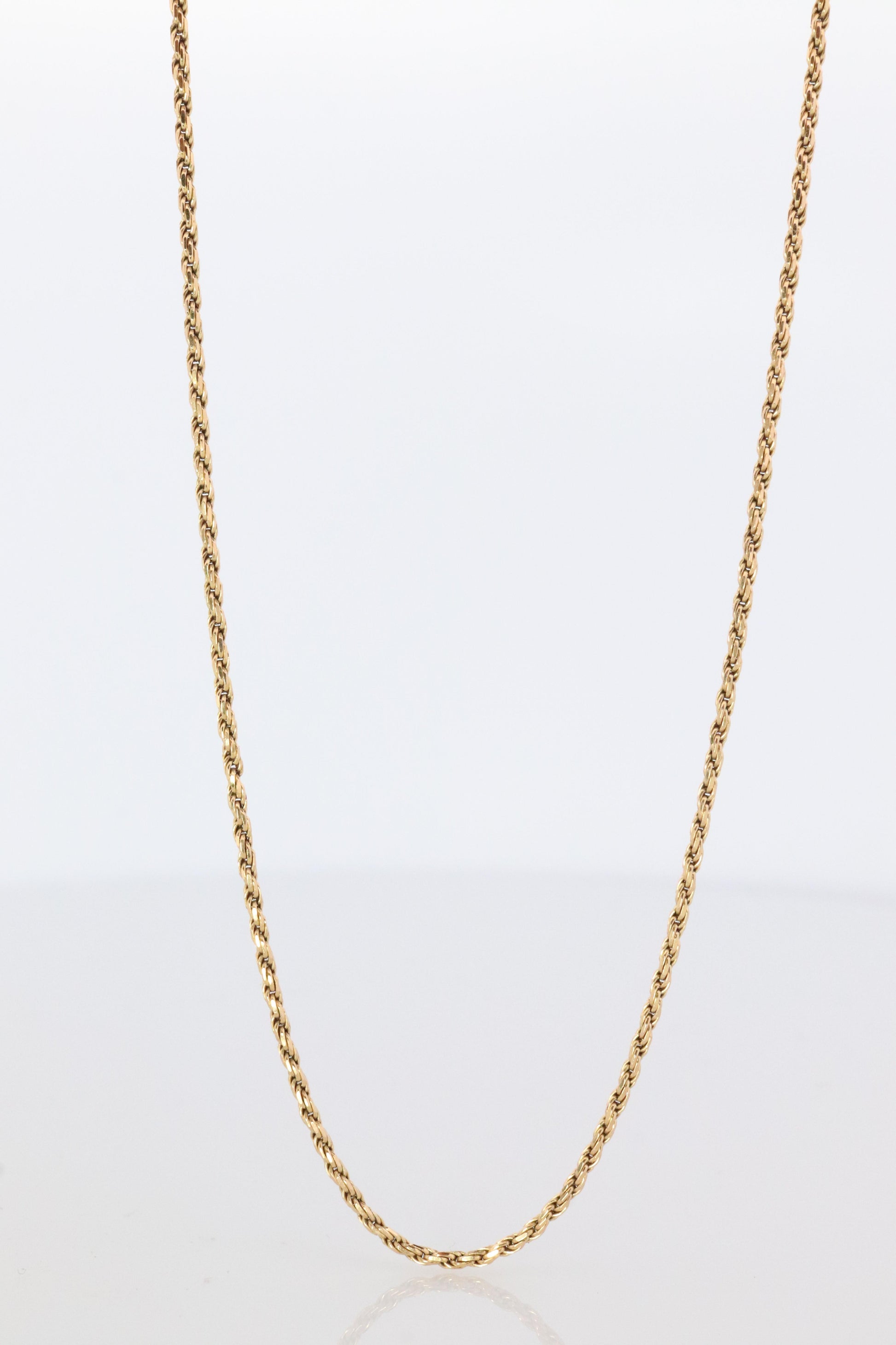 14k Rope Necklace. 14k Long Rope Necklace. 3.5grams 16in length 1.5mm width