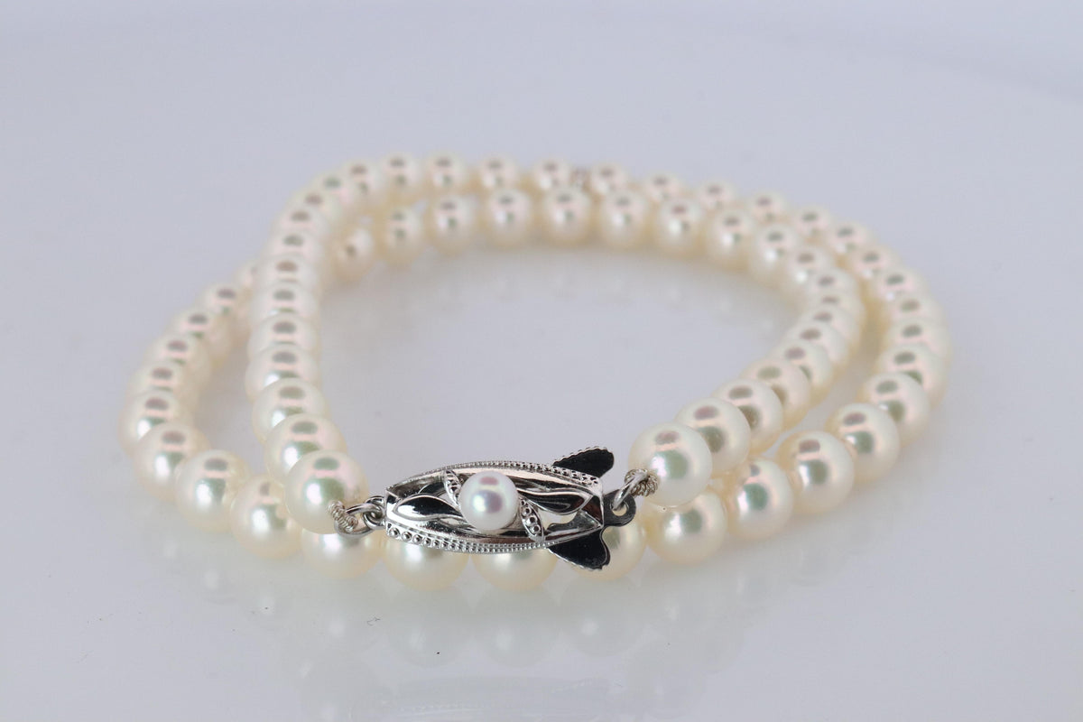 MIKIMOTO 14k White Gold Pearl Necklace. 6mm Pearls Necklace.