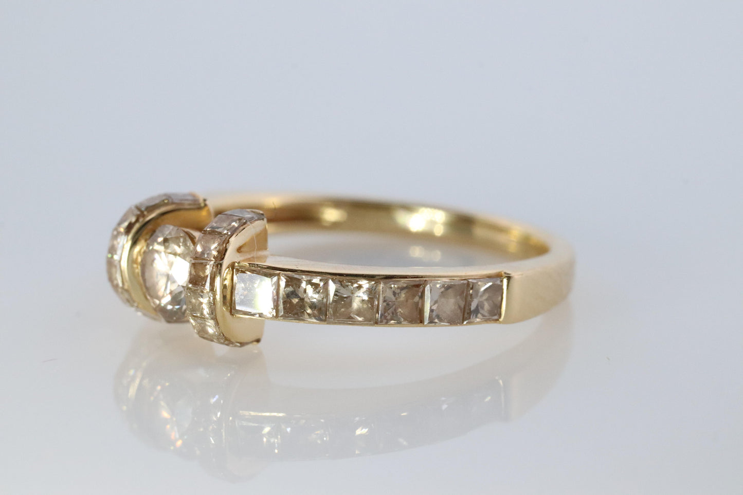 18k Round Genuine Diamond Solitaire Ring Anniversary Illusion set princess cut.