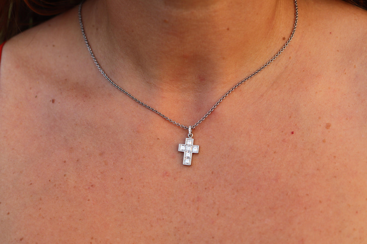 Genuine Cartier Cross Diamond Pendant 950 PT Diamond Illusion Charm Necklace