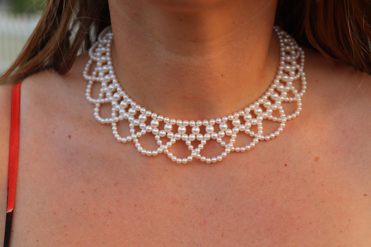 Tasaki Scalloped Bib Necklace. Vintage 14k Gold Tasaki Pearl Collar Necklace