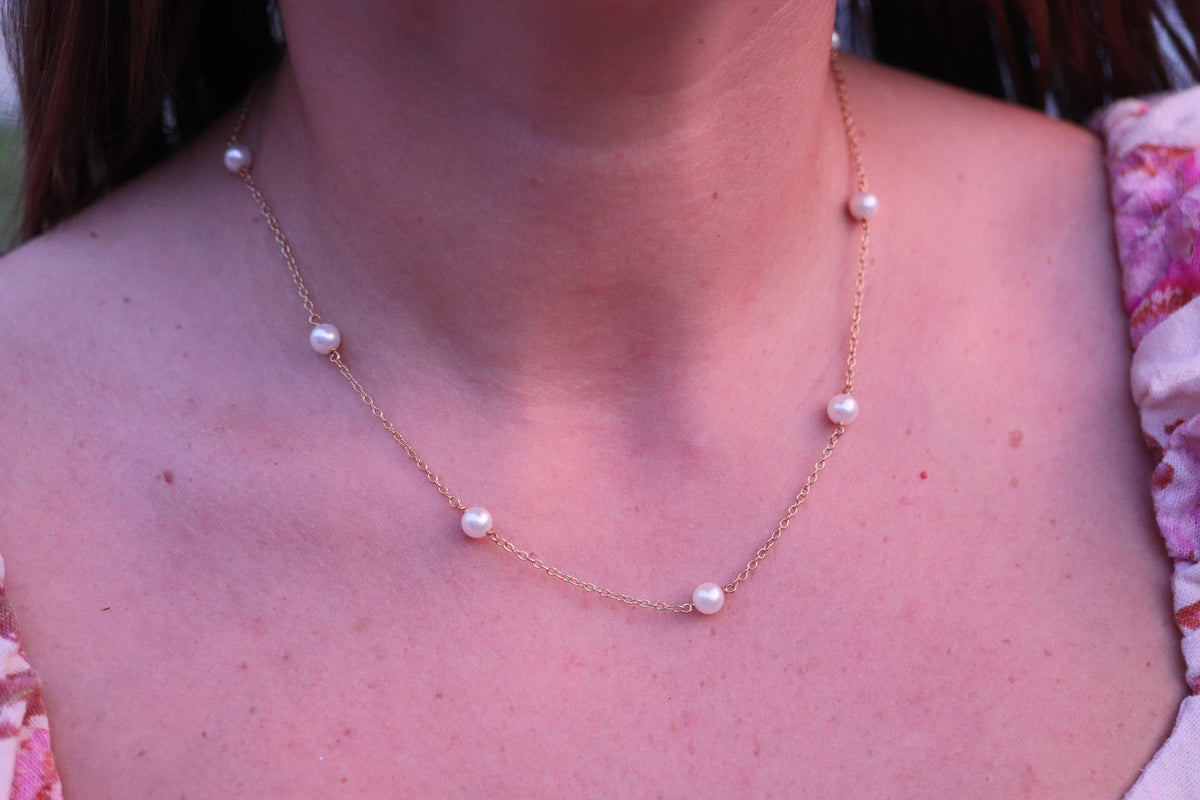 Vintage Tiffany Co Pearl Necklace. 18k YG Tiffany Pearls by the Yard Necklace.