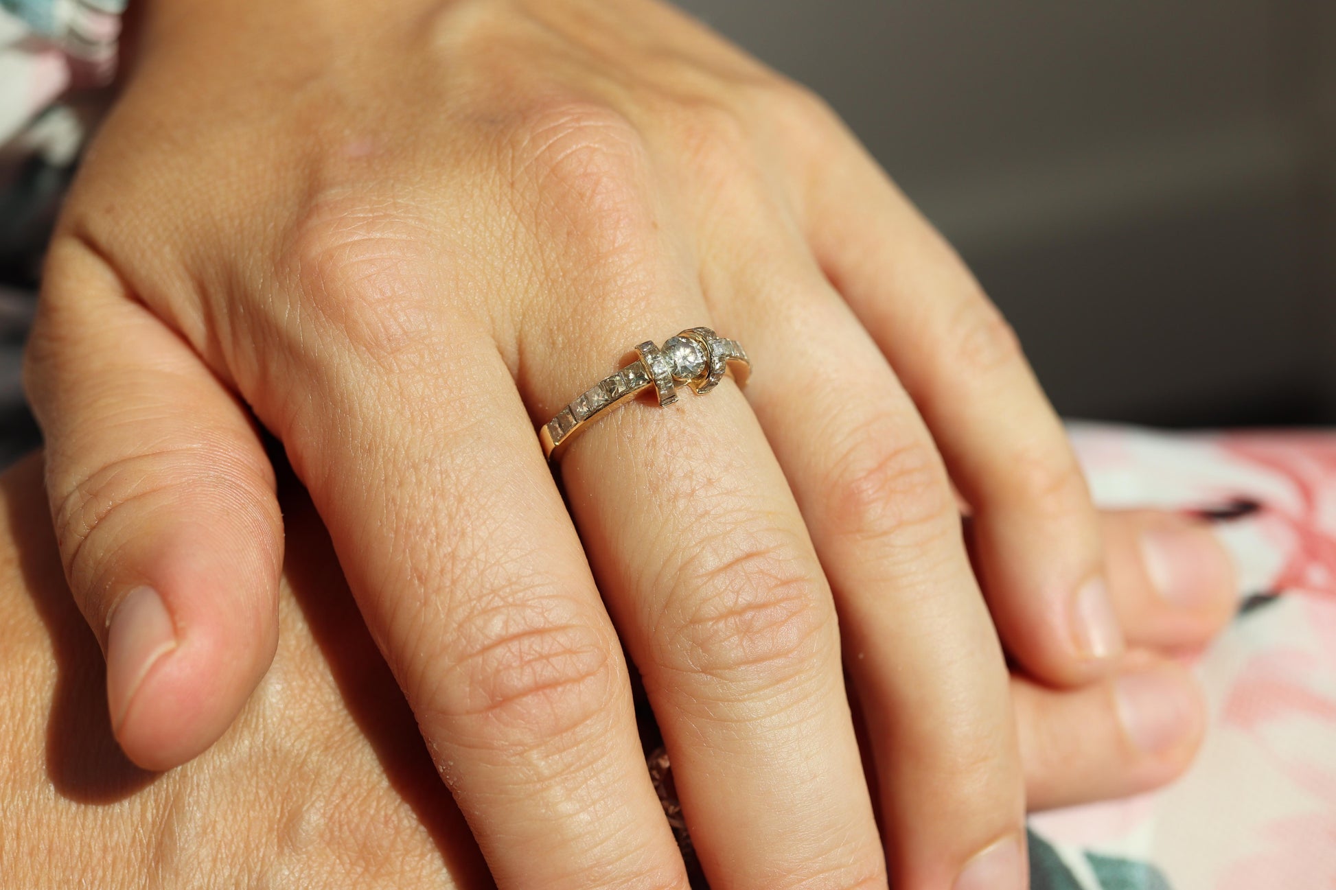 18k Round Genuine Diamond Solitaire Ring Anniversary Illusion set princess cut.